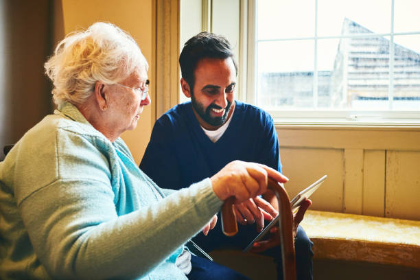 Assistenza per anziani disabili: quando la badante non è sufficiente